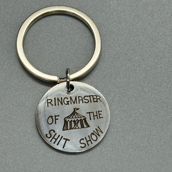 BAG CHARM Key Chain "Ring Leader" - Picture 3 of 5